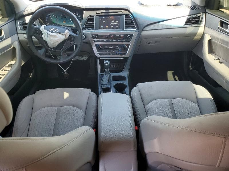 2017 HYUNDAI SONATA HYBRID SE 8