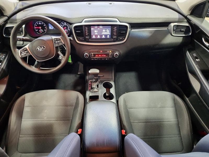 2019 KIA SORENTO LX V6 8