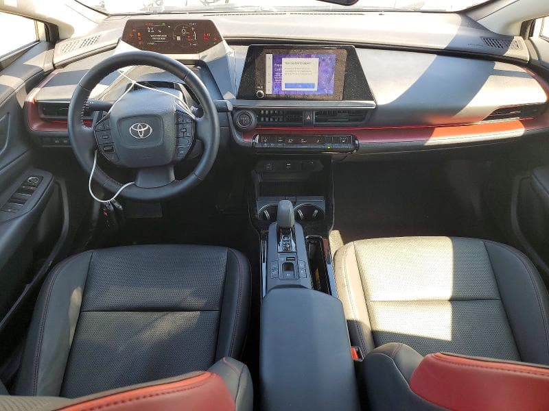 2024 TOYOTA PRIUS PRIME XSE 8