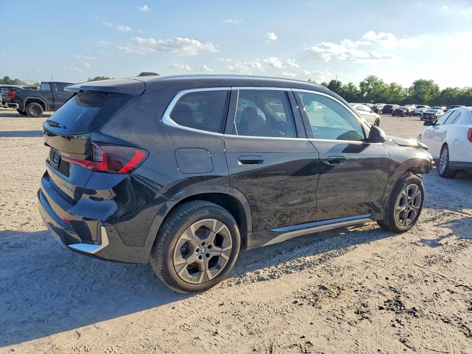 2024 BMW X1 XDRIVE28I 3