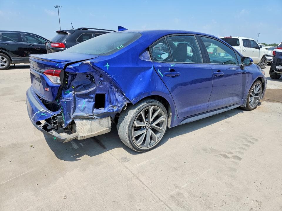2021 TOYOTA COROLLA SE 3