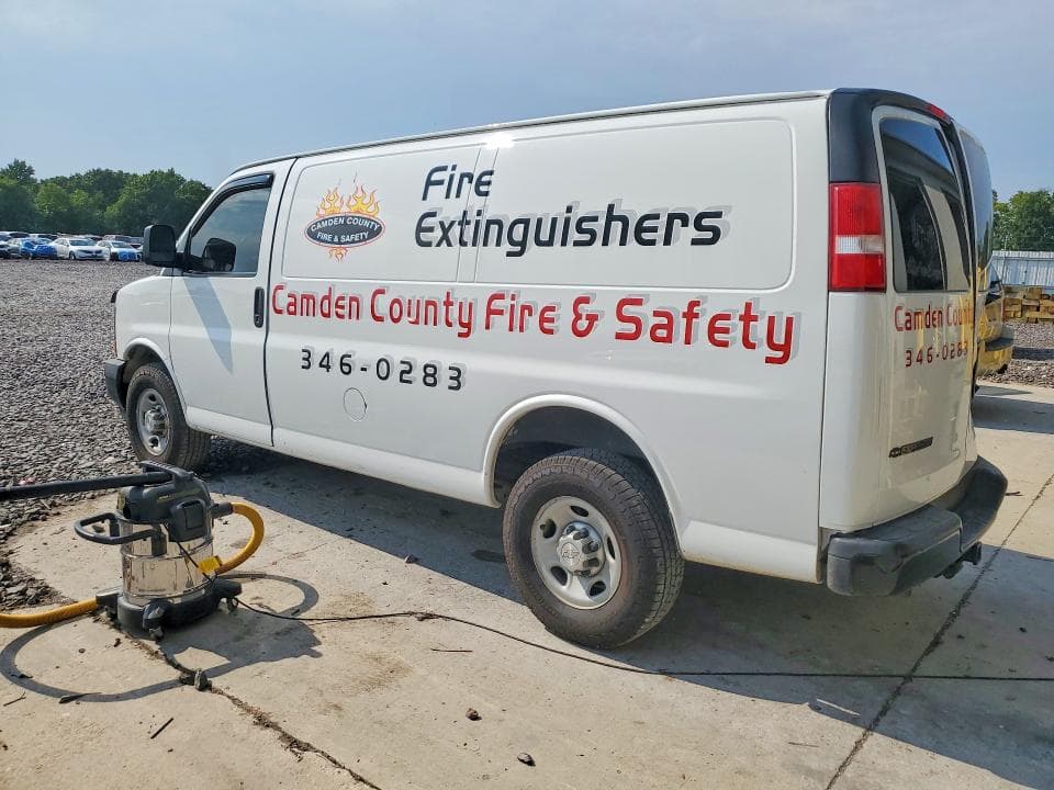 2017 CHEVROLET EXPRESS G2500 2