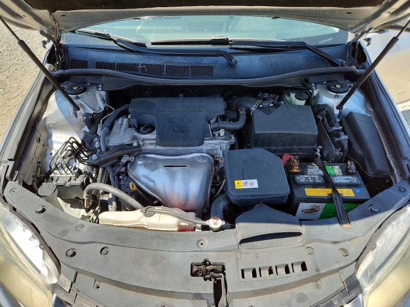 2017 TOYOTA CAMRY SE 11