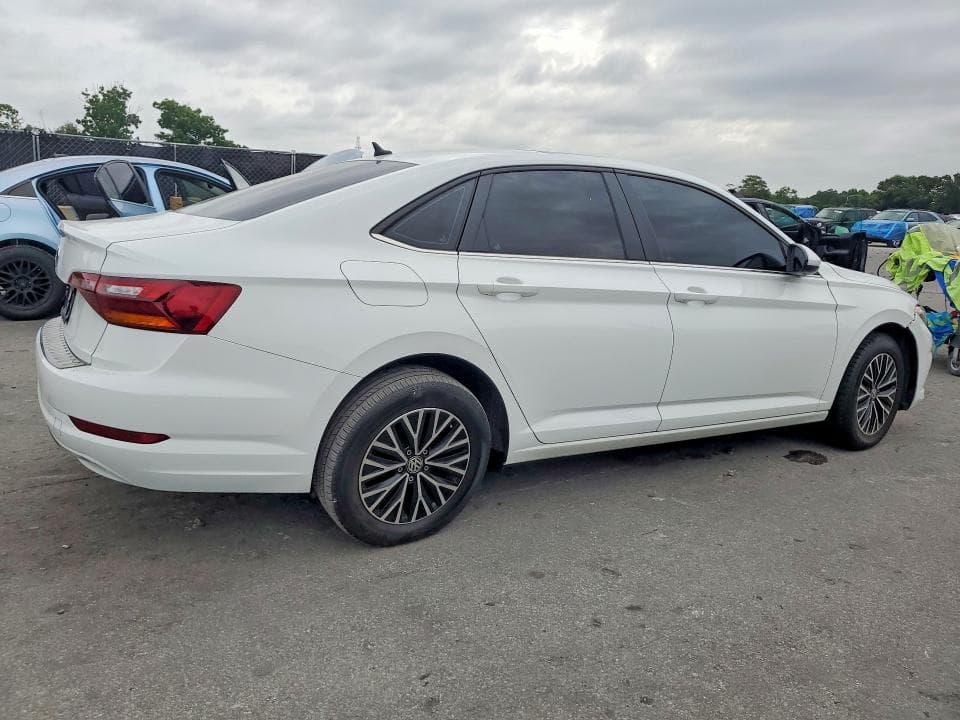 2019 VOLKSWAGEN JETTA S/SE/R-LINE 3