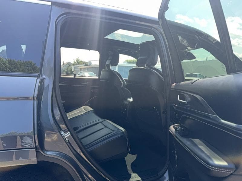 2022 JEEP GRAND CHEROKEE OVERLAND 6