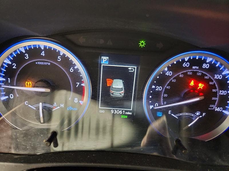 2019 TOYOTA HIGHLANDER XLE 9