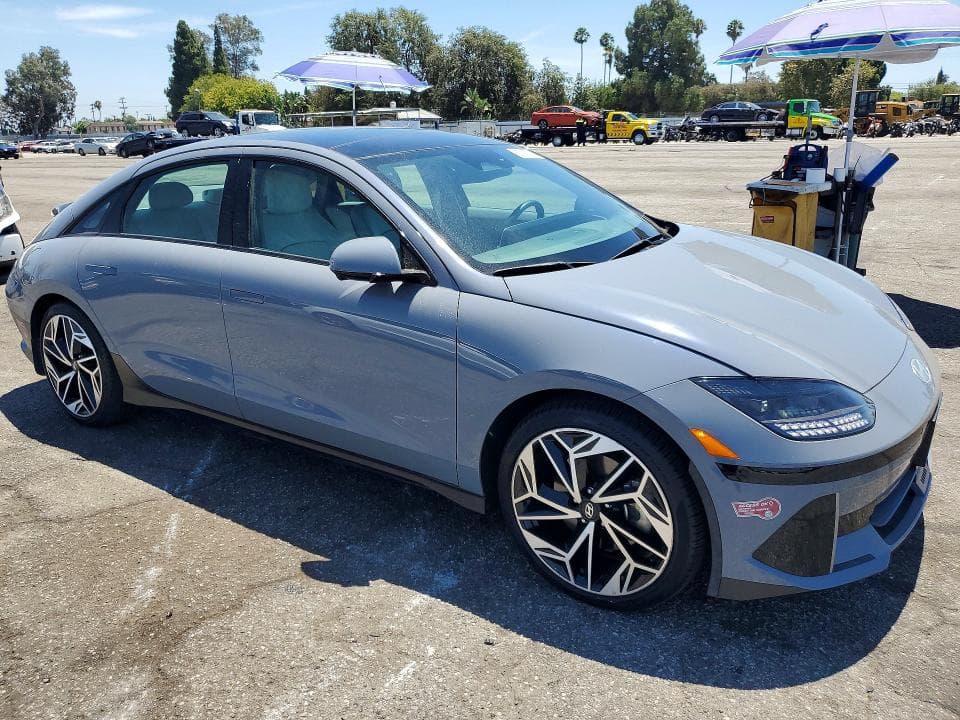 2023 HYUNDAI IONIQ 6 LIMITED 4