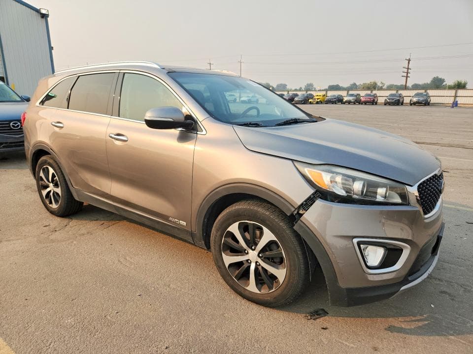 2017 KIA SORENTO EX 4