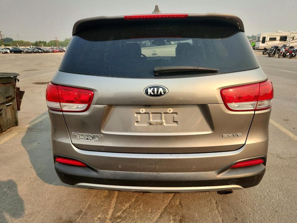 2017 KIA SORENTO EX 6