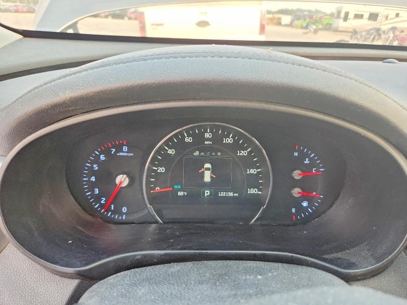 2017 KIA SORENTO EX 9