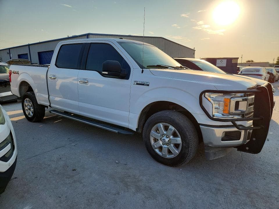 2018 FORD F150 SUPERCREW 4