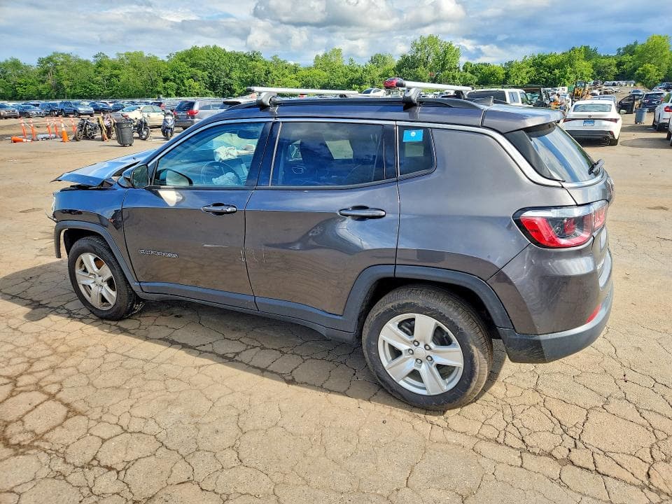 2022 JEEP COMPASS LATITUDE 2
