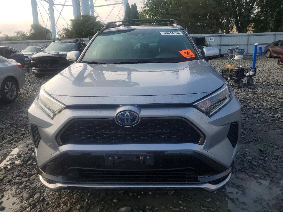2021 TOYOTA RAV4 PRIME SE 5