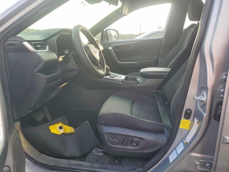 2021 TOYOTA RAV4 PRIME SE 7