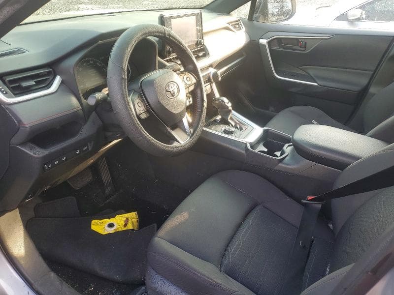 2021 TOYOTA RAV4 PRIME SE 8