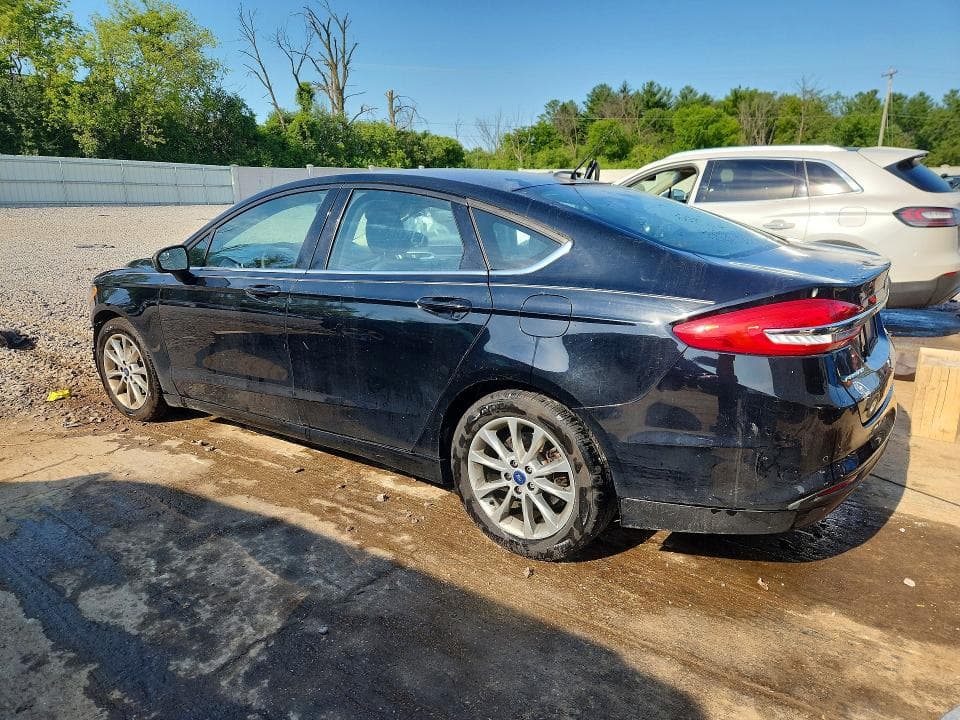 2017 FORD FUSION SE 2