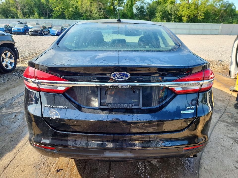2017 FORD FUSION SE 6