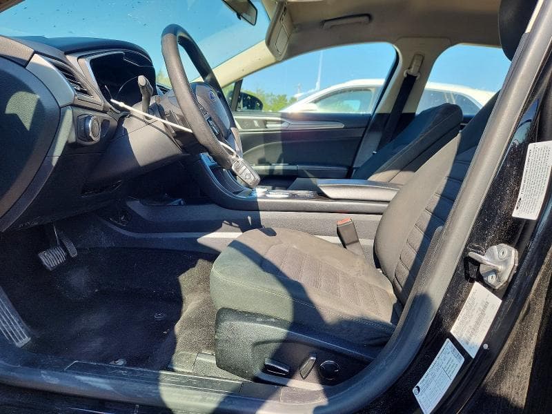 2017 FORD FUSION SE 7