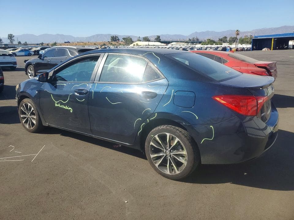 2018 TOYOTA COROLLA SE 2