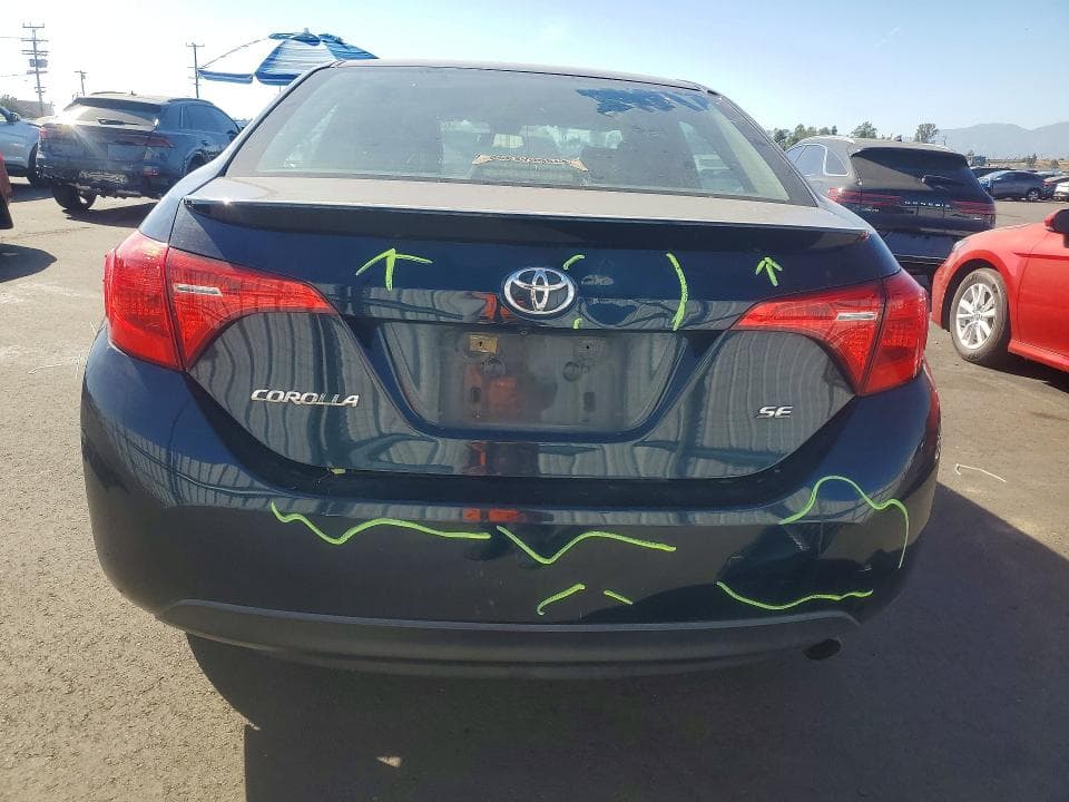 2018 TOYOTA COROLLA SE 6