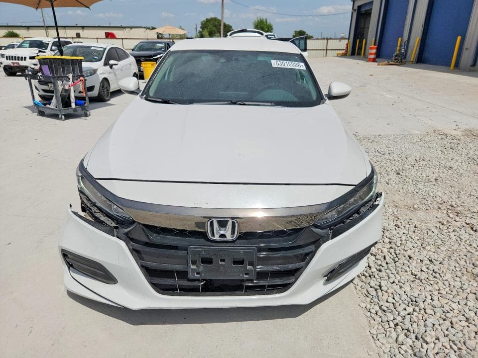 2018 HONDA ACCORD LX 5