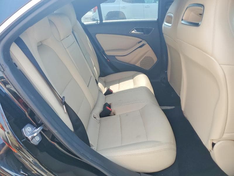 2018 MERCEDES-BENZ CLA 250 10