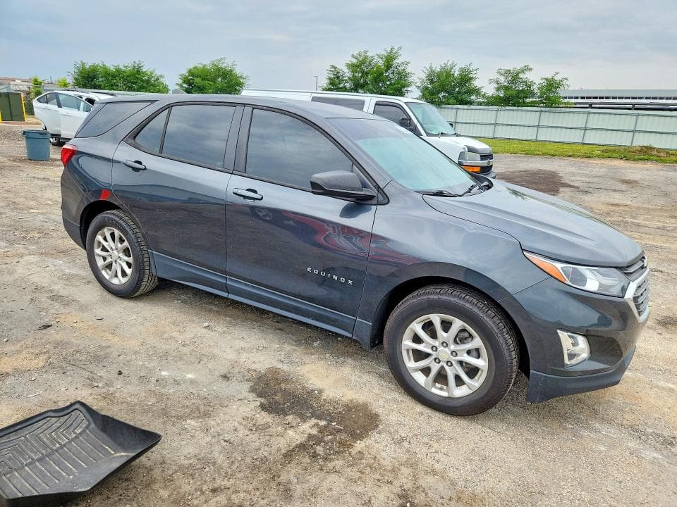 2020 CHEVROLET EQUINOX LS 4