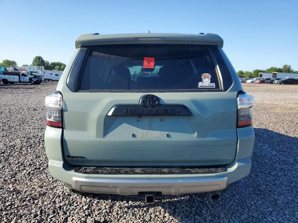 2023 TOYOTA 4RUNNER TRD OFF-ROAD 6