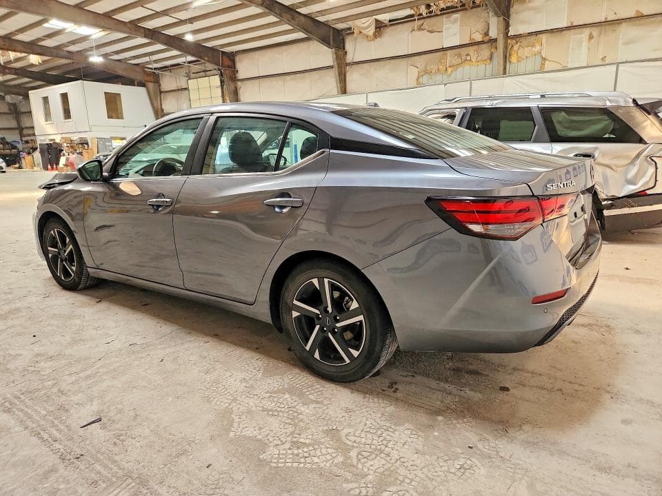 2025 NISSAN SENTRA SV 2