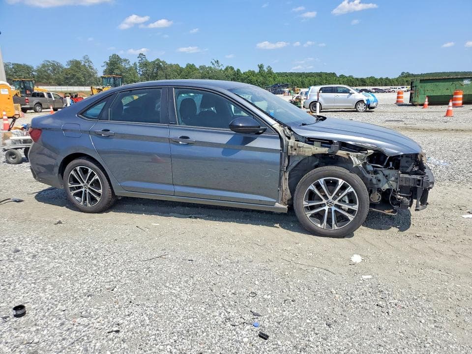 2023 VOLKSWAGEN JETTA SPORT 4