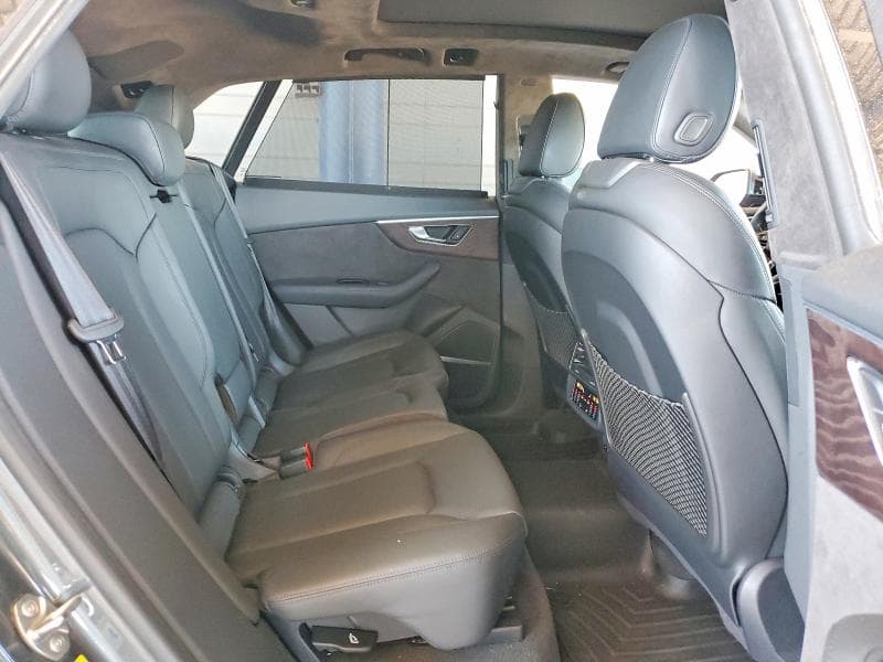 2019 AUDI Q8 PRESTIGE S-LINE 11