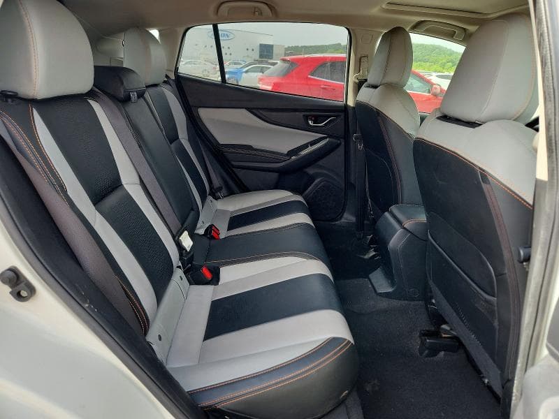 2019 SUBARU CROSSTREK LIMITED 10