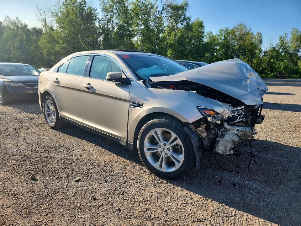 2017 FORD TAURUS SEL 4