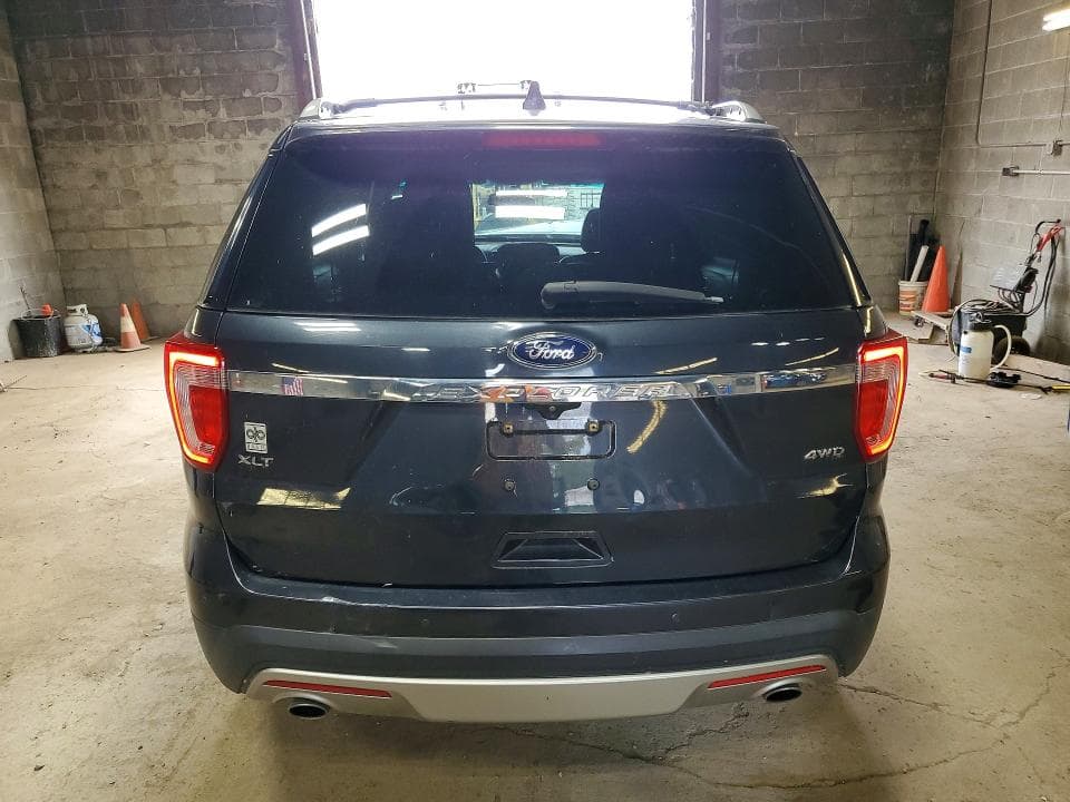 2017 FORD EXPLORER XLT 6