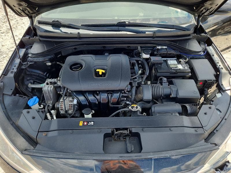 2020 HYUNDAI ELANTRA SEL 11
