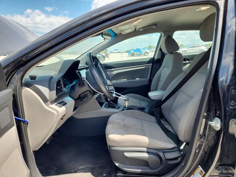 2020 HYUNDAI ELANTRA SEL 7
