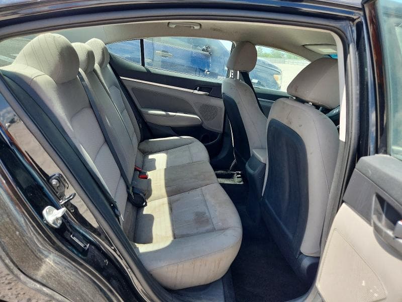 2020 HYUNDAI ELANTRA SEL 10