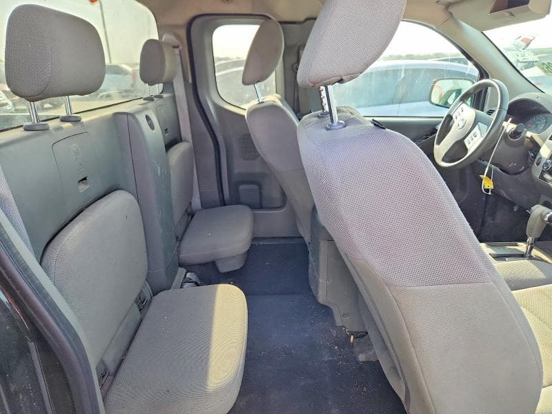 2019 NISSAN FRONTIER S 10