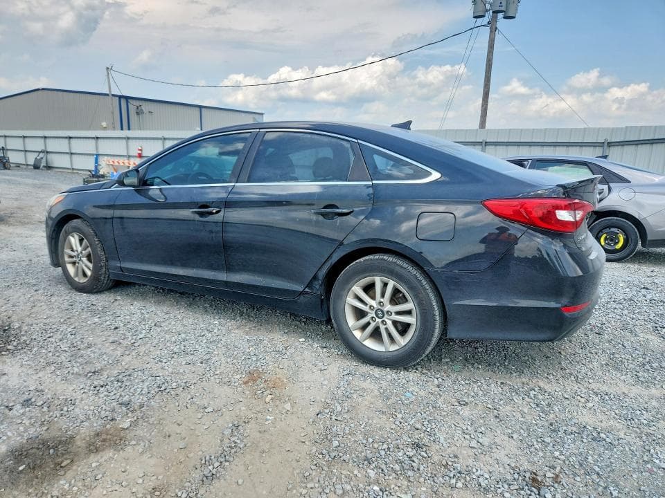 2017 HYUNDAI SONATA SE 2