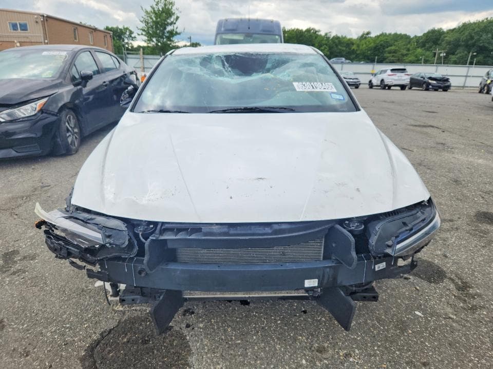 2024 HYUNDAI ELANTRA SEL 5