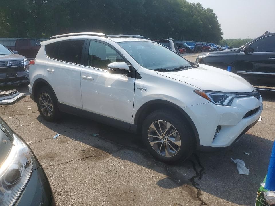 2018 TOYOTA RAV4 HYBRID XLE 4