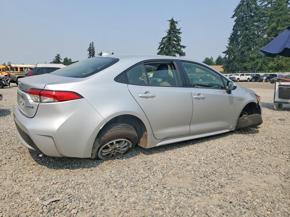2020 TOYOTA COROLLA LE 3