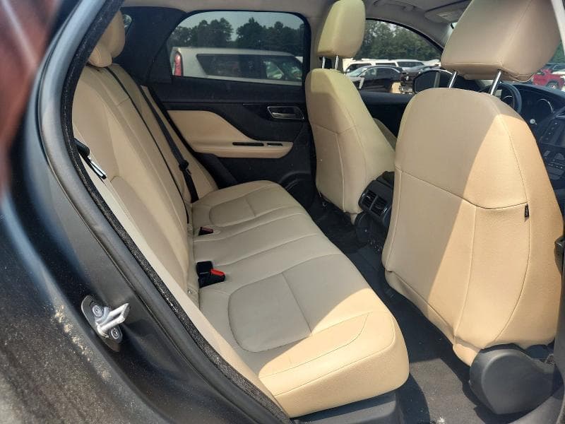 2018 JAGUAR F-PACE PREMIUM 11