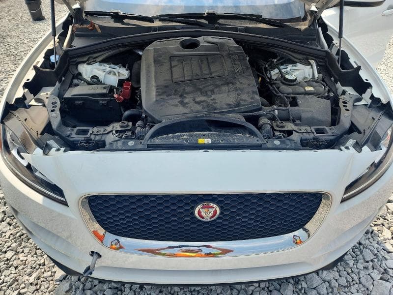 2018 JAGUAR F-PACE PREMIUM 12