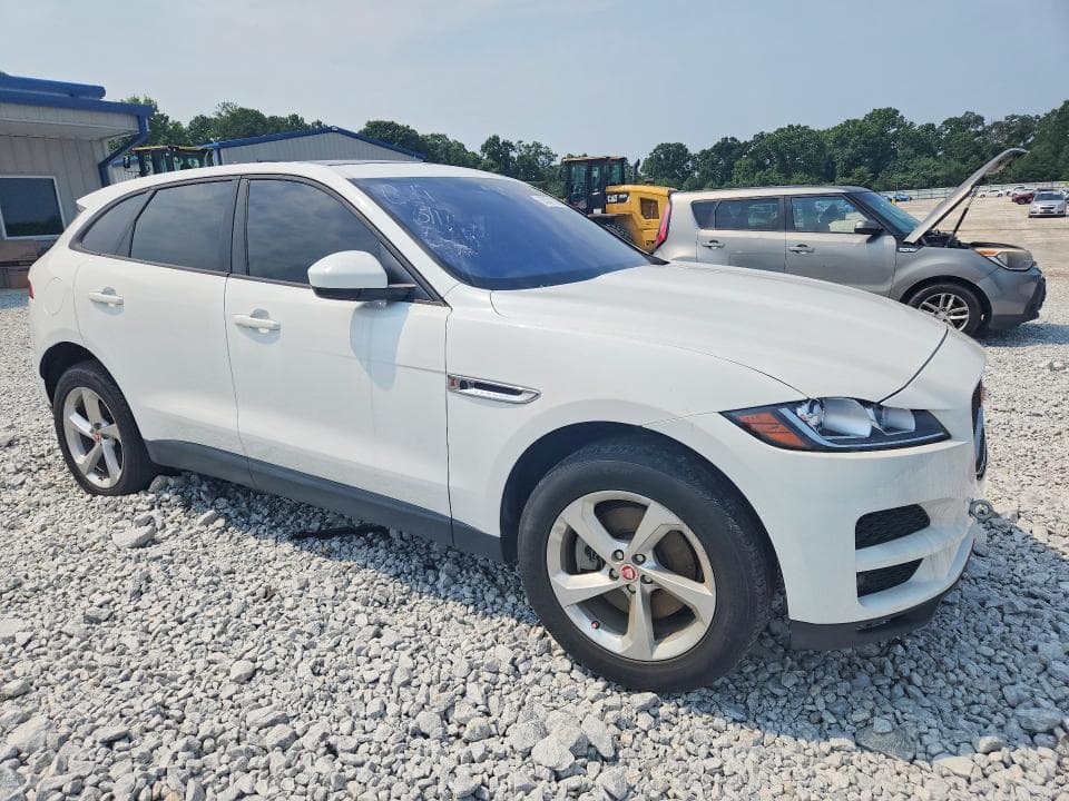 2018 JAGUAR F-PACE PREMIUM 4