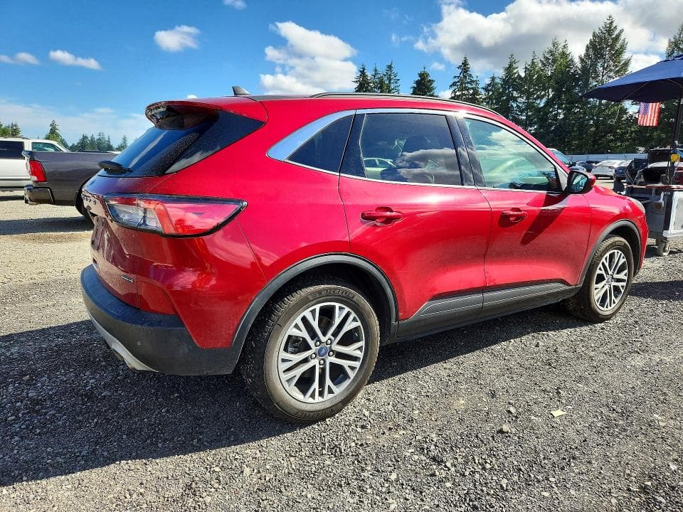 2021 FORD ESCAPE SEL 3