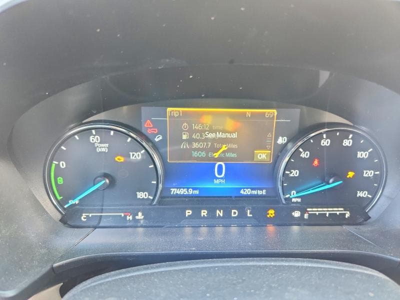 2021 FORD ESCAPE SEL 9