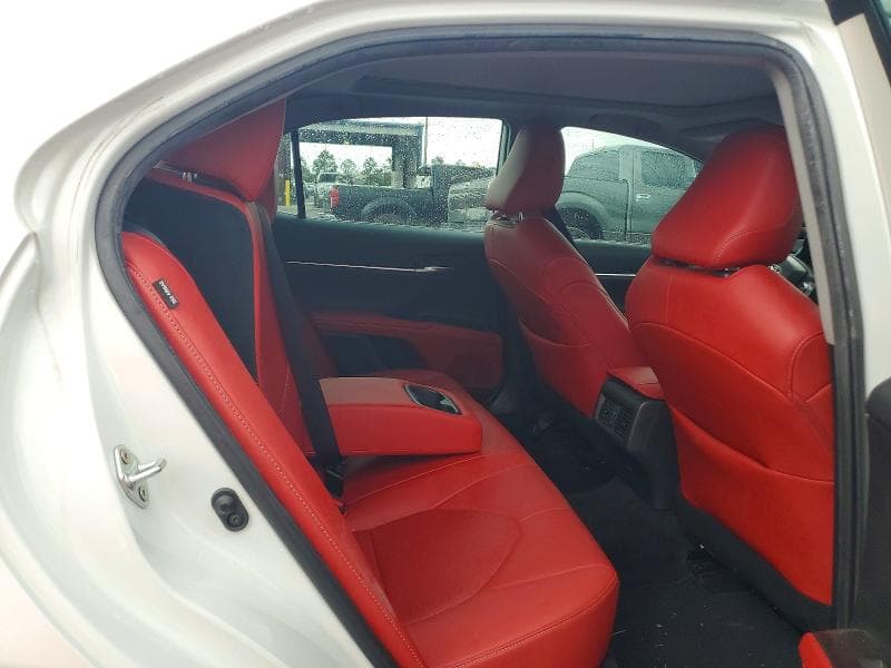 2023 TOYOTA CAMRY XSE 10