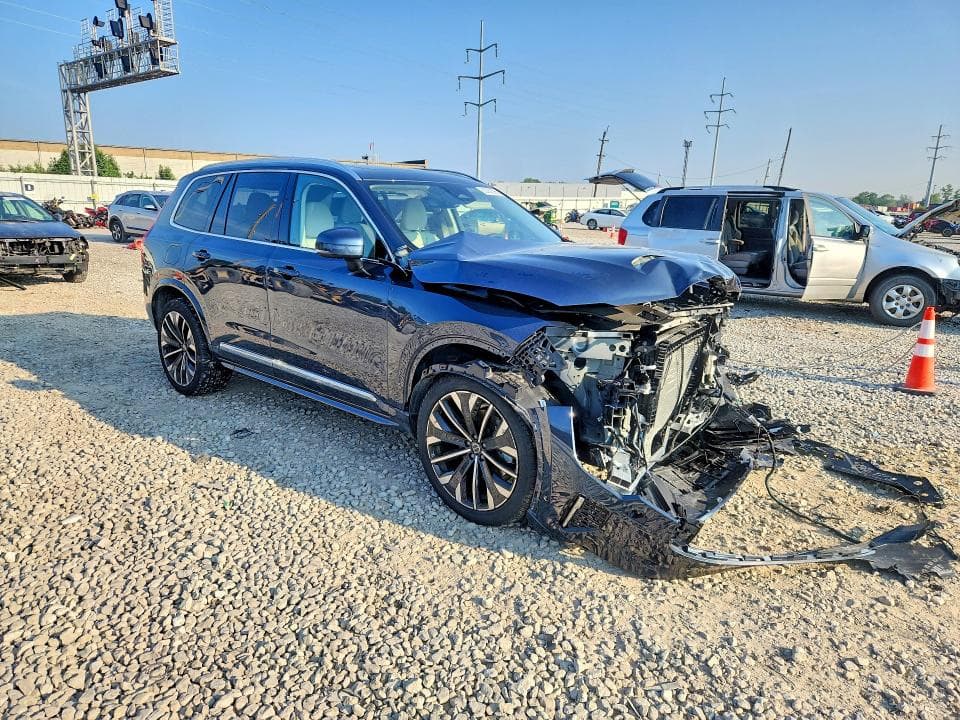 2026 VOLVO XC90 ULTRA 4