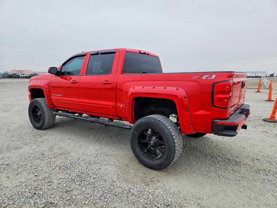 2018 CHEVROLET SILVERADO K1500 LT 2